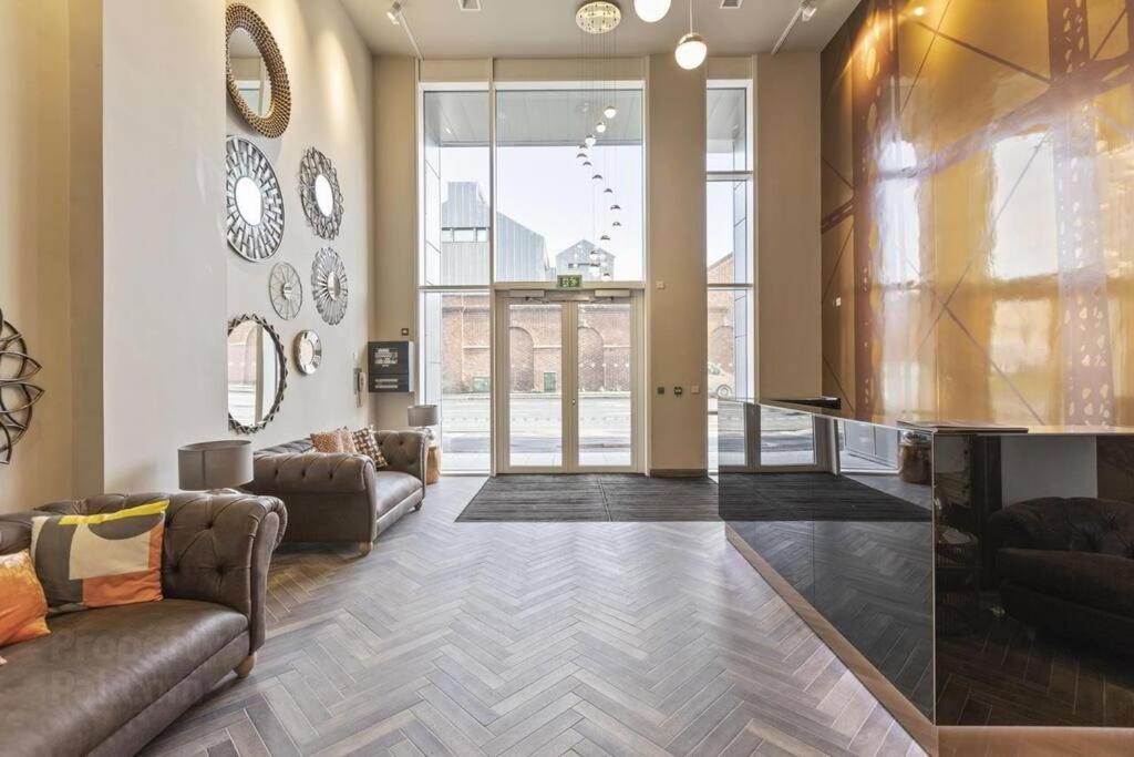 Belfast City Centre, Sleeps 6 Bagian luar foto