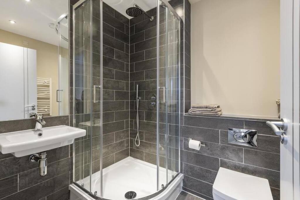 Belfast City Centre, Sleeps 6 Bagian luar foto